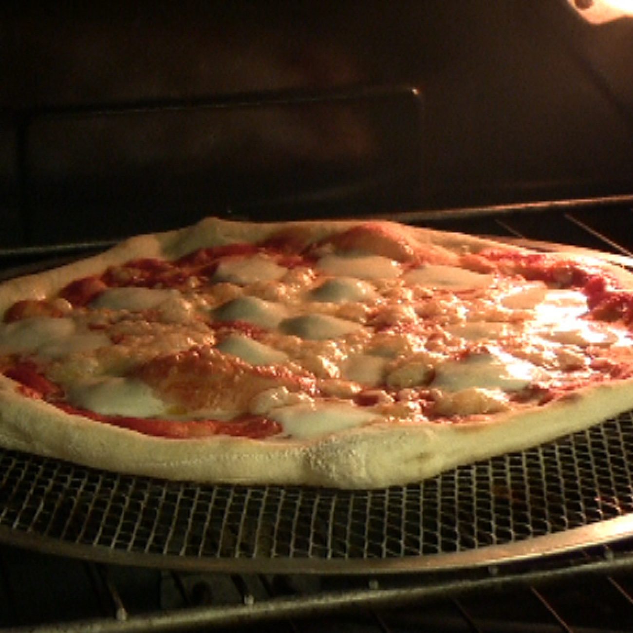 Homemade Pizza the Way the Italians Make It